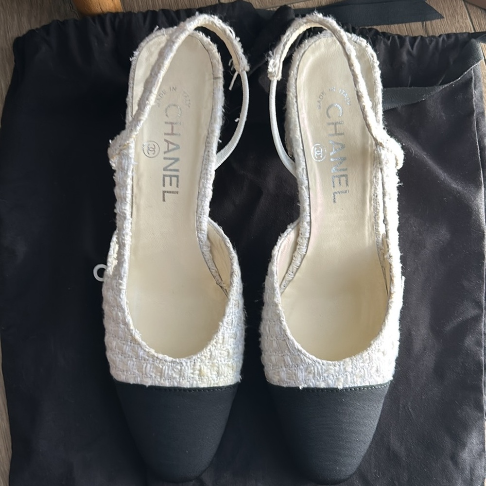 Chanel Tweed Cream/White Black Captoe Slingbacks EU 39C - Picture 4 of 14